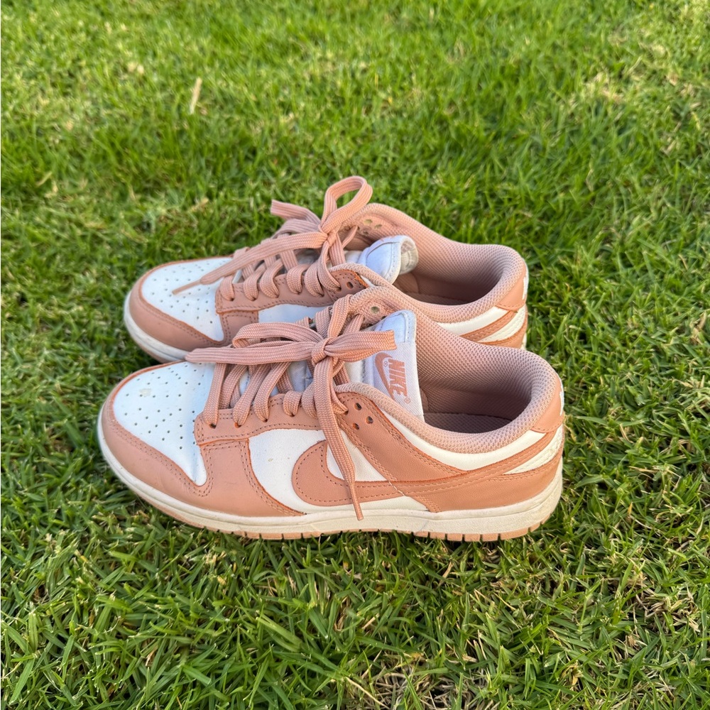 Nike Dunklow Pink Sneakers